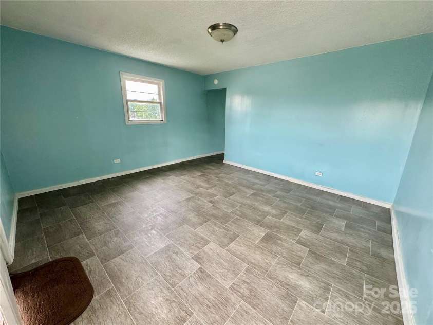 163-165 Kerr Street, Concord, NC 28025.  MLS# CAR4251629, YatesRealty ID 3745. 