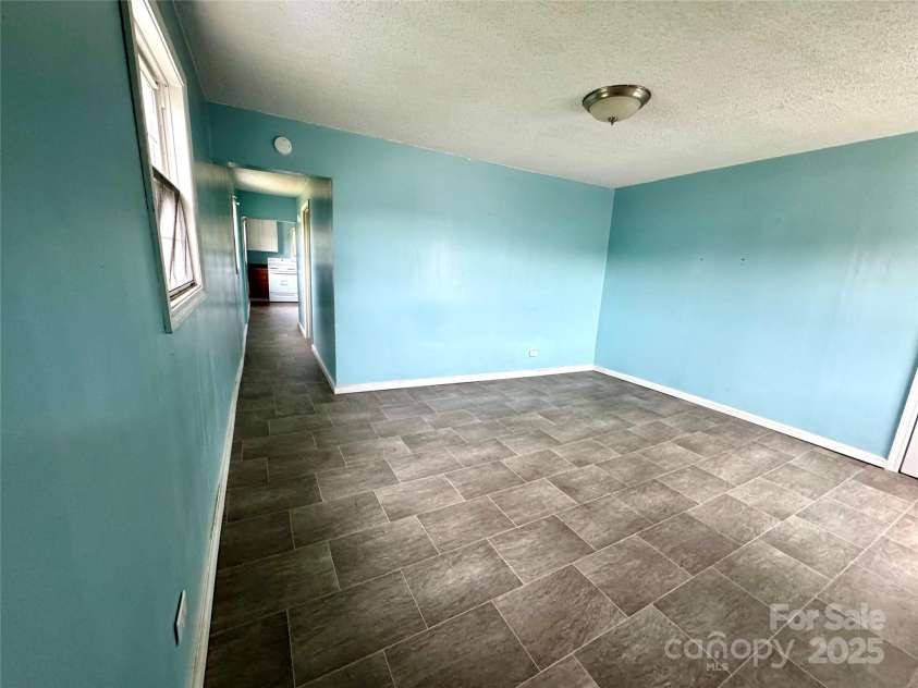 163-165 Kerr Street, Concord, NC 28025.  MLS# CAR4251629, YatesRealty ID 3745. 