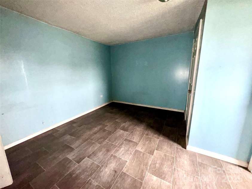 163-165 Kerr Street, Concord, NC 28025.  MLS# CAR4251629, YatesRealty ID 3745. 