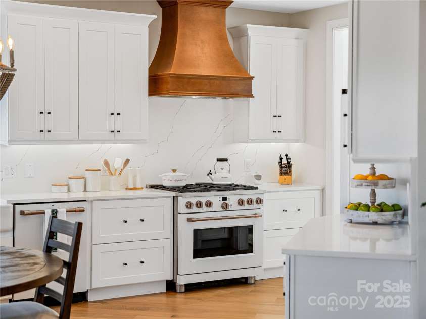 55 Plantation Drive, Asheville, NC 28806.  MLS# CAR4230730, YatesRealty ID 3745. Kitchen View #1. Completely remodeled!