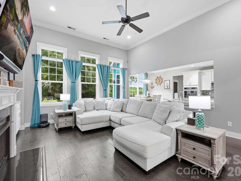 6957 Pin Oaks Drive, Denver, NC 28037.  MLS# CAR4404727, YatesRealty ID 37452. 