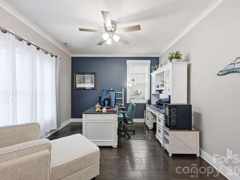 6957 Pin Oaks Drive, Denver, NC 28037.  MLS# CAR4404727, YatesRealty ID 37452. 