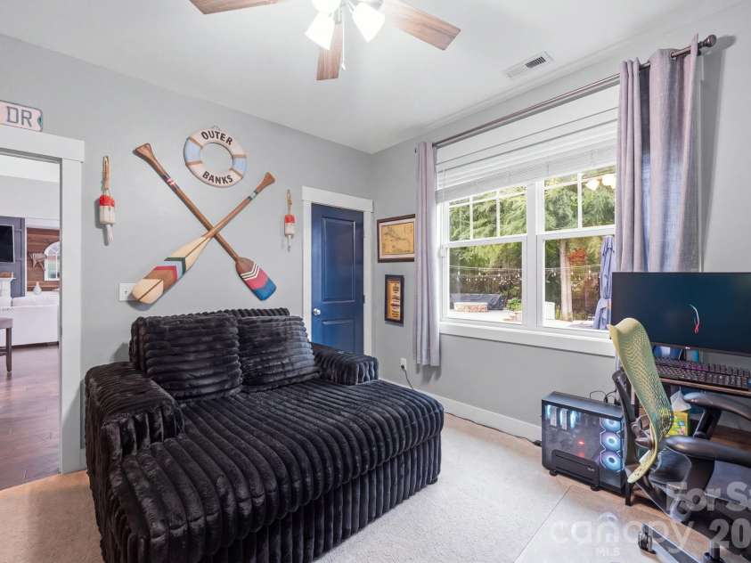 6957 Pin Oaks Drive, Denver, NC 28037.  MLS# CAR4404727, YatesRealty ID 37452. 
