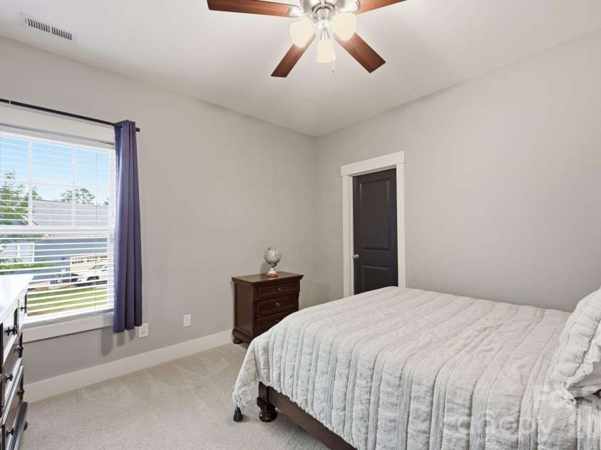 6957 Pin Oaks Drive, Denver, NC 28037.  MLS# CAR4404727, YatesRealty ID 37452. Main Floor Bedroom 3