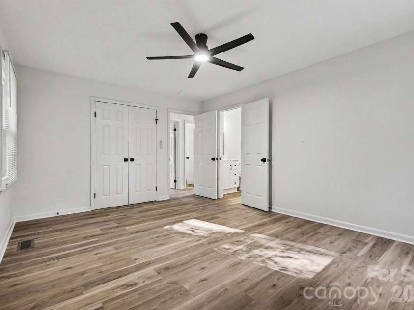 323 Whispering Pines Drive, Charlotte, NC 28217.  MLS# CAR4404610, YatesRealty ID 37453. Master bedroom