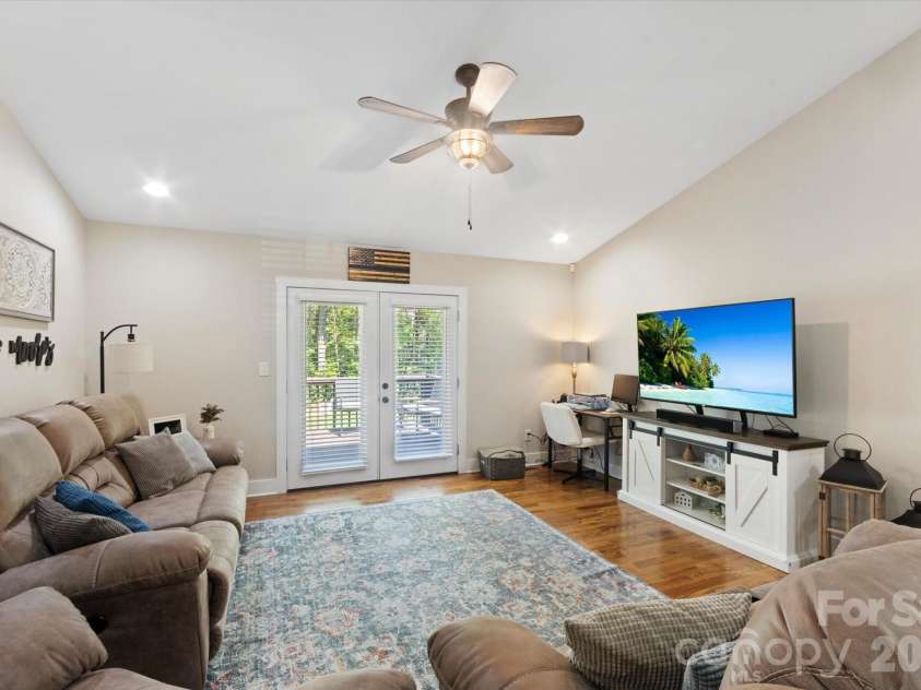 4364 Belmont Drive, Morganton, NC 28655.  MLS# CAR4404546, YatesRealty ID 37454. 