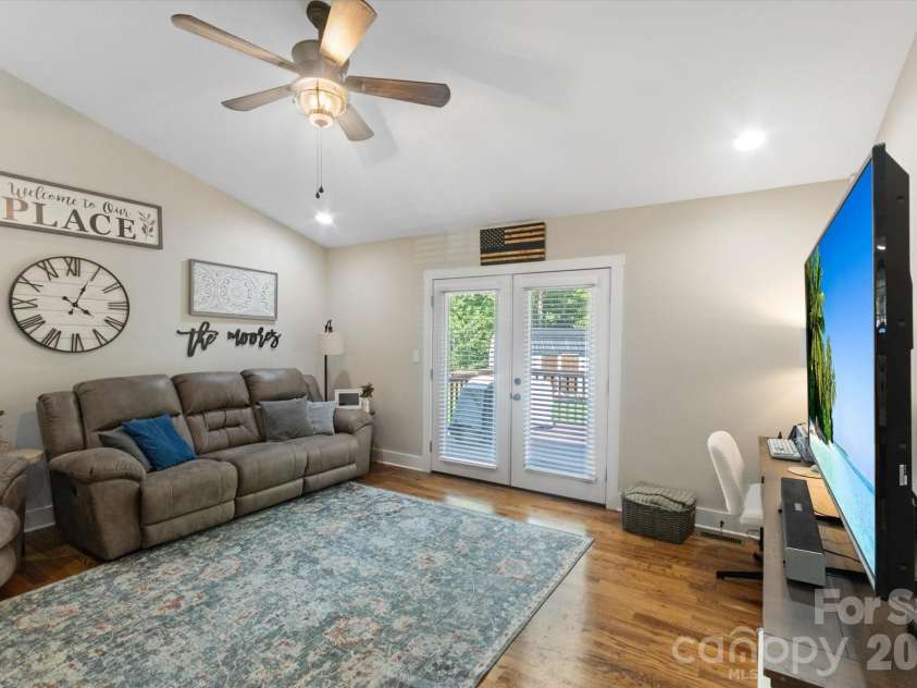 4364 Belmont Drive, Morganton, NC 28655.  MLS# CAR4404546, YatesRealty ID 37454. 