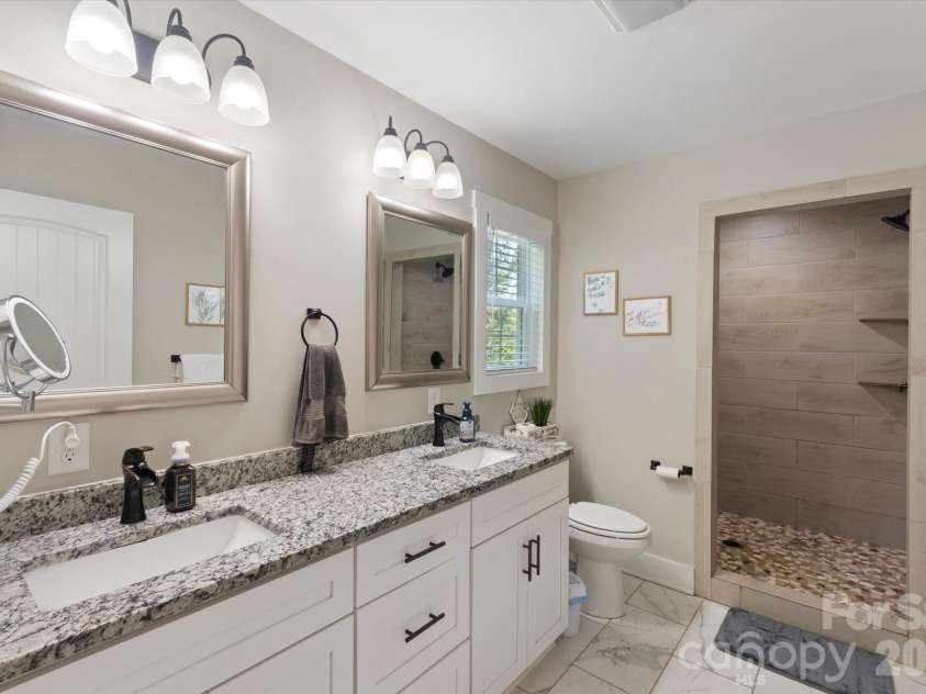 4364 Belmont Drive, Morganton, NC 28655.  MLS# CAR4404546, YatesRealty ID 37454. 