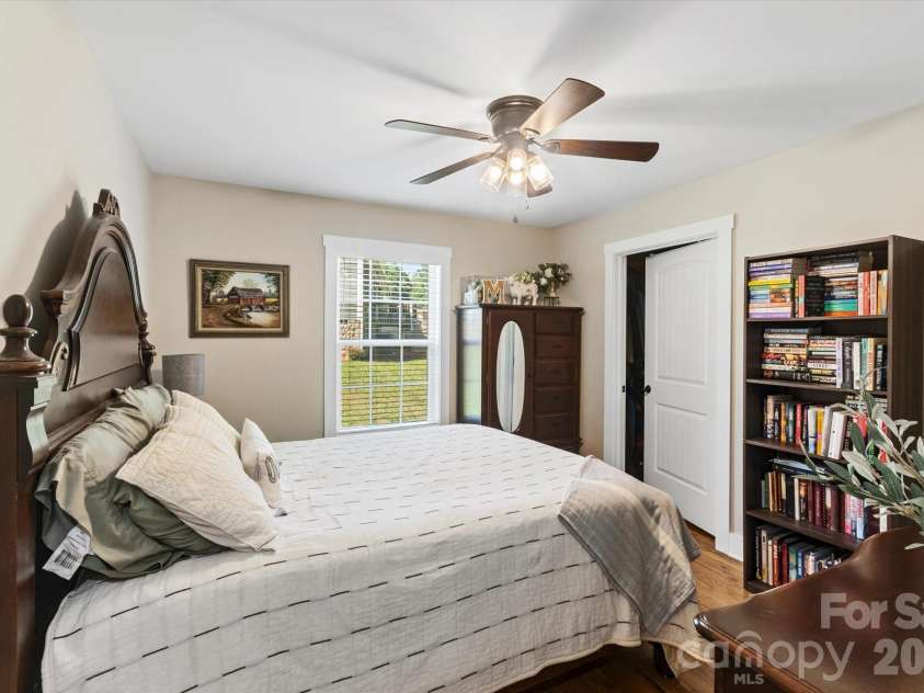 4364 Belmont Drive, Morganton, NC 28655.  MLS# CAR4404546, YatesRealty ID 37454. 