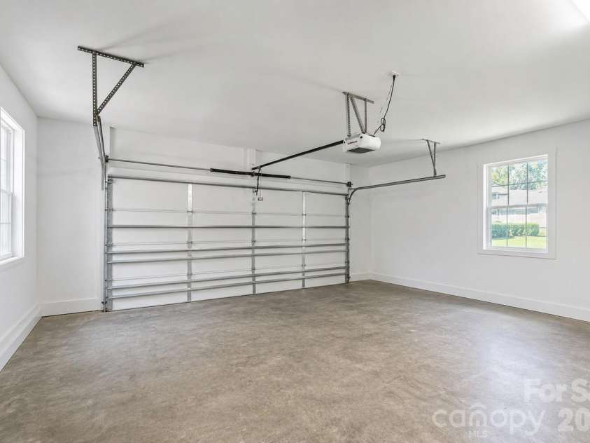 4364 Belmont Drive, Morganton, NC 28655.  MLS# CAR4404546, YatesRealty ID 37454. 