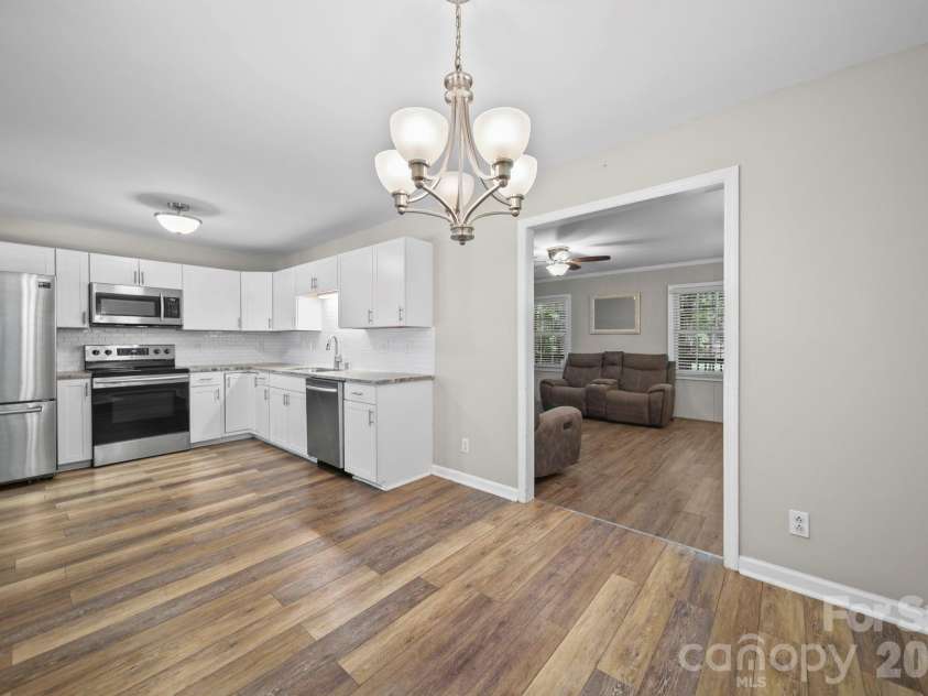 619 Cedarwood Drive, Monroe, NC 28112.  MLS# CAR4404997, YatesRealty ID 37455. 