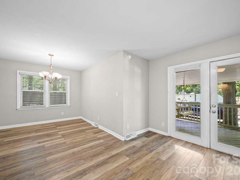 619 Cedarwood Drive, Monroe, NC 28112.  MLS# CAR4404997, YatesRealty ID 37455. 