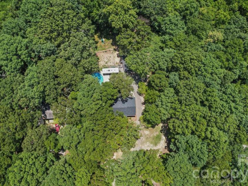 619 Cedarwood Drive, Monroe, NC 28112.  MLS# CAR4404997, YatesRealty ID 37455. 