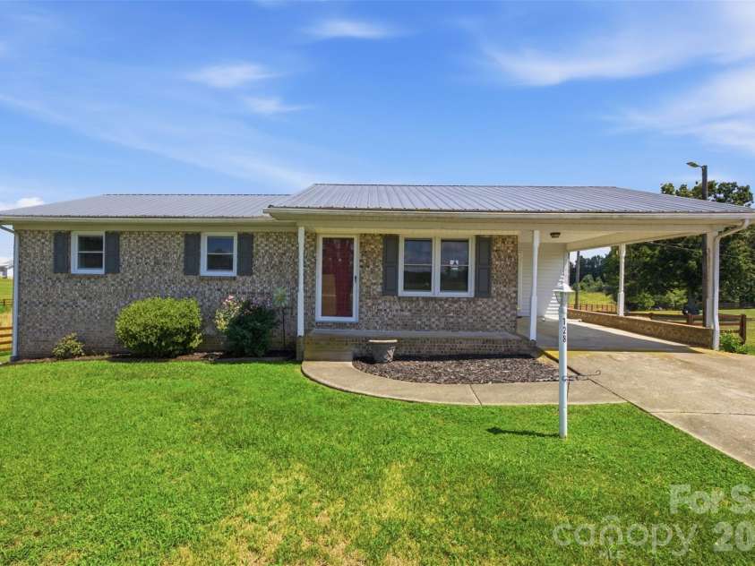 128 Old Hollis Road, Ellenboro, NC 28040.  MLS# CAR4404976, YatesRealty ID 37456. 