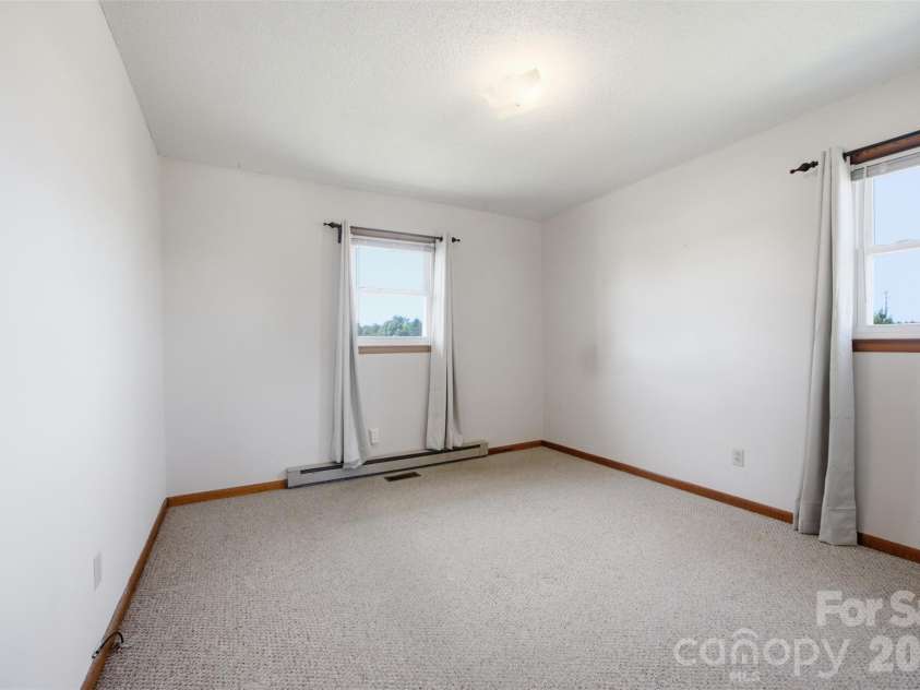 128 Old Hollis Road, Ellenboro, NC 28040.  MLS# CAR4404976, YatesRealty ID 37456. Room 3