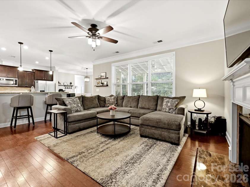 5736 Mcdowell Run Drive, Huntersville, NC 28078.  MLS# CAR4404975, YatesRealty ID 37458. 