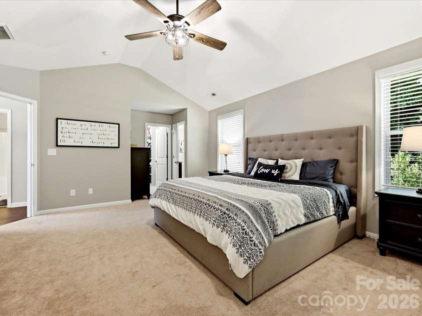 5736 Mcdowell Run Drive, Huntersville, NC 28078.  MLS# CAR4404975, YatesRealty ID 37458. 