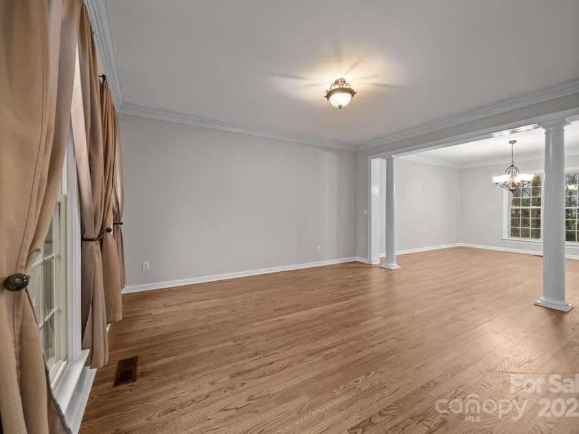 17433 Glassfield Drive, Huntersville, NC 28078.  MLS# CAR4333480, YatesRealty ID 3746. 