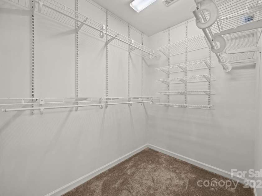 17433 Glassfield Drive, Huntersville, NC 28078.  MLS# CAR4333480, YatesRealty ID 3746. 