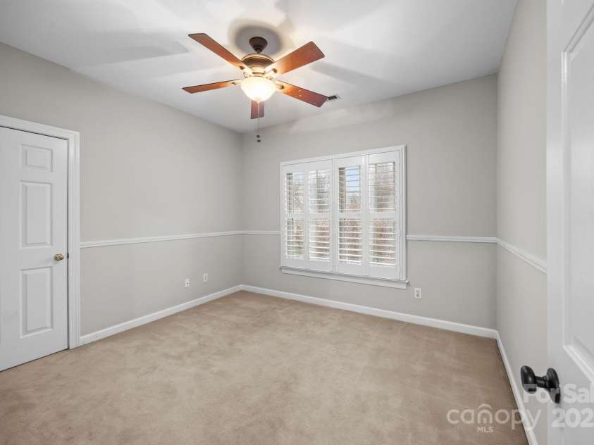 17433 Glassfield Drive, Huntersville, NC 28078.  MLS# CAR4333480, YatesRealty ID 3746. 