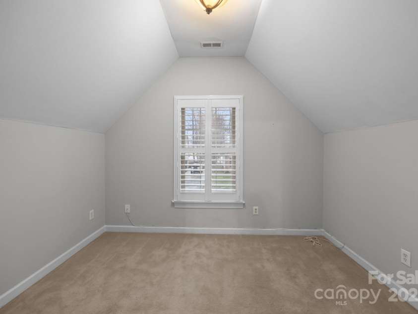 17433 Glassfield Drive, Huntersville, NC 28078.  MLS# CAR4333480, YatesRealty ID 3746. 