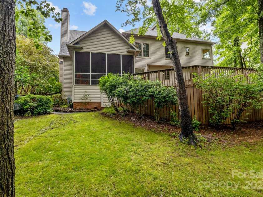 17433 Glassfield Drive, Huntersville, NC 28078.  MLS# CAR4333480, YatesRealty ID 3746. 