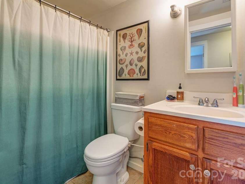 54 Liberty Street, Asheville, NC 28801.  MLS# CAR4336903, YatesRealty ID 3746. 