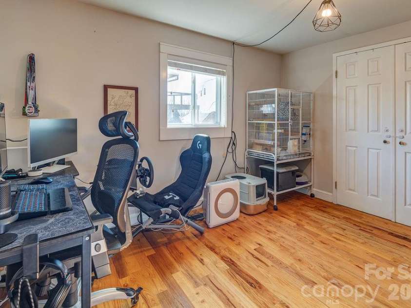 54 Liberty Street, Asheville, NC 28801.  MLS# CAR4336903, YatesRealty ID 3746. 