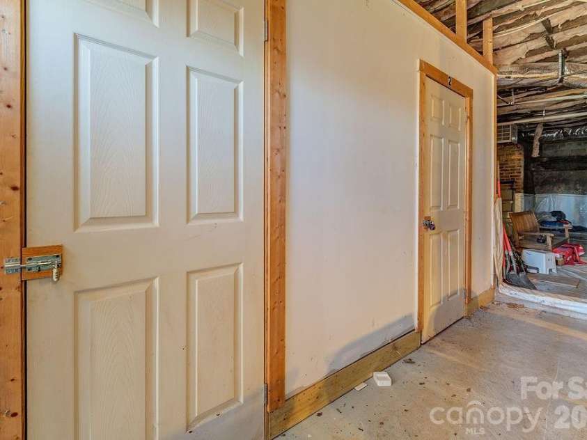 54 Liberty Street, Asheville, NC 28801.  MLS# CAR4336903, YatesRealty ID 3746. 