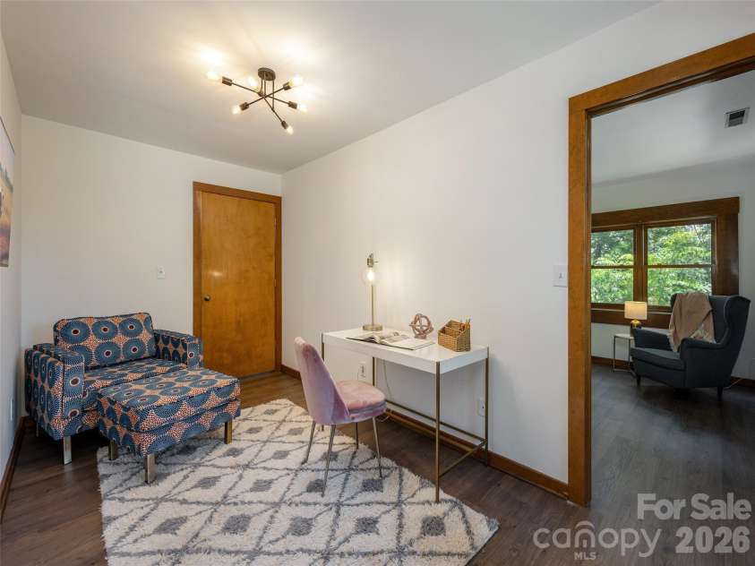 155 Crabapple Lane, Asheville, NC 28804.  MLS# CAR4405050, YatesRealty ID 37460. 