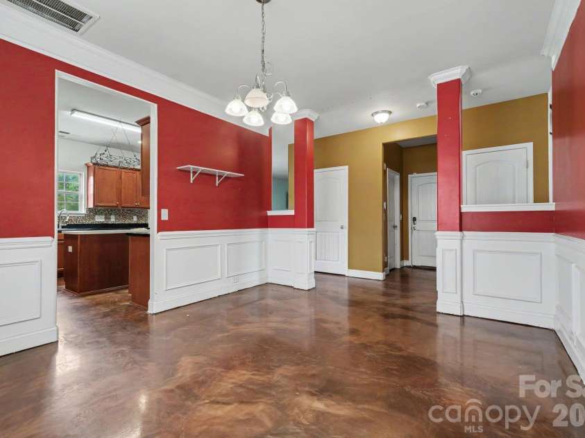 806 Brooke Nicole Place, Charlotte, NC 28213.  MLS# CAR4404624, YatesRealty ID 37466. 