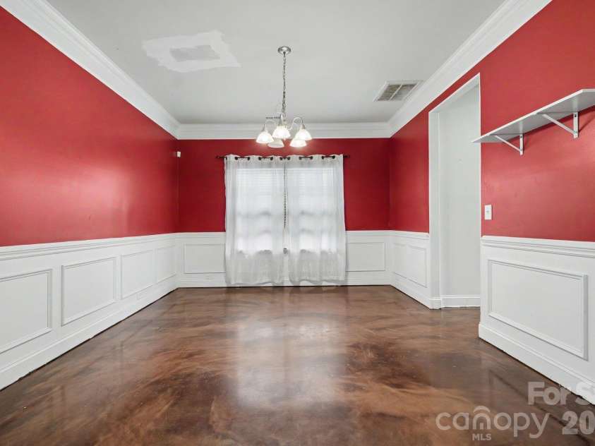 806 Brooke Nicole Place, Charlotte, NC 28213.  MLS# CAR4404624, YatesRealty ID 37466. 