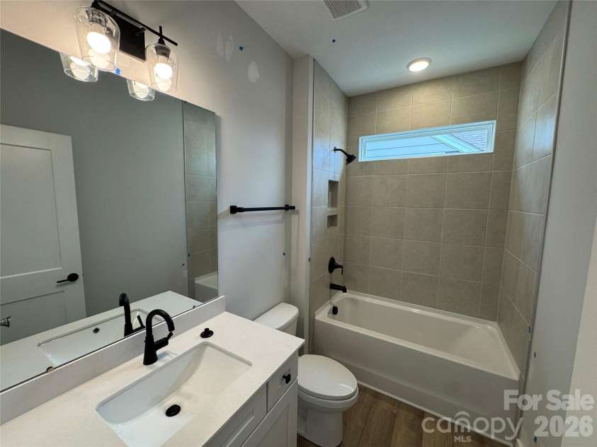 1429 Ardmore Drive, Sherrills Ford, NC 28673.  MLS# CAR4404684, YatesRealty ID 37467. Bath 2