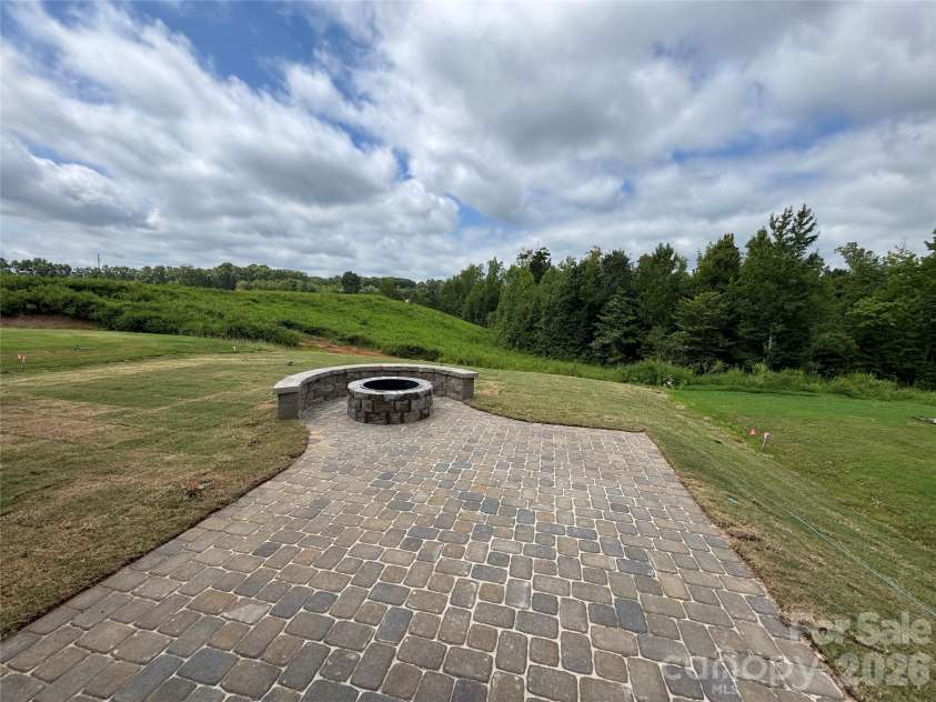 1429 Ardmore Drive, Sherrills Ford, NC 28673.  MLS# CAR4404684, YatesRealty ID 37467. Paver Patio