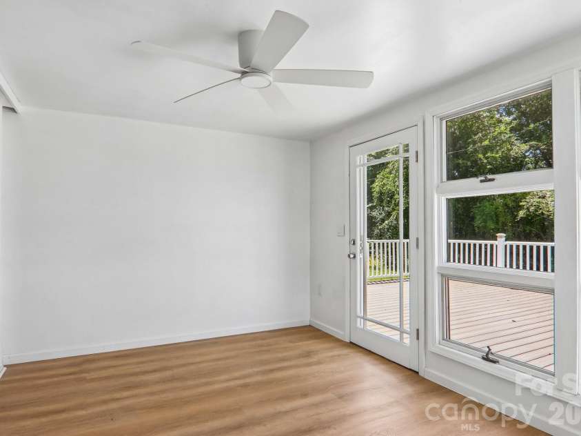 1153 Airport Road, Flat Rock, NC 28731.  MLS# CAR4399497, YatesRealty ID 37469. 