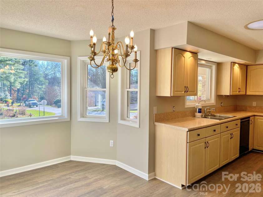 23 St. Andrews Drive, Etowah, NC 28729.  MLS# CAR4248416, YatesRealty ID 3747. 