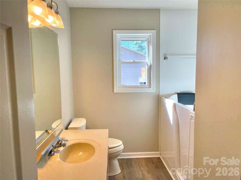 23 St. Andrews Drive, Etowah, NC 28729.  MLS# CAR4248416, YatesRealty ID 3747. 