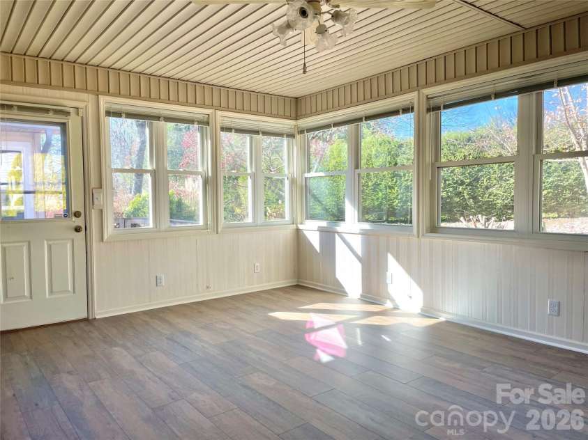 23 St. Andrews Drive, Etowah, NC 28729.  MLS# CAR4248416, YatesRealty ID 3747. 