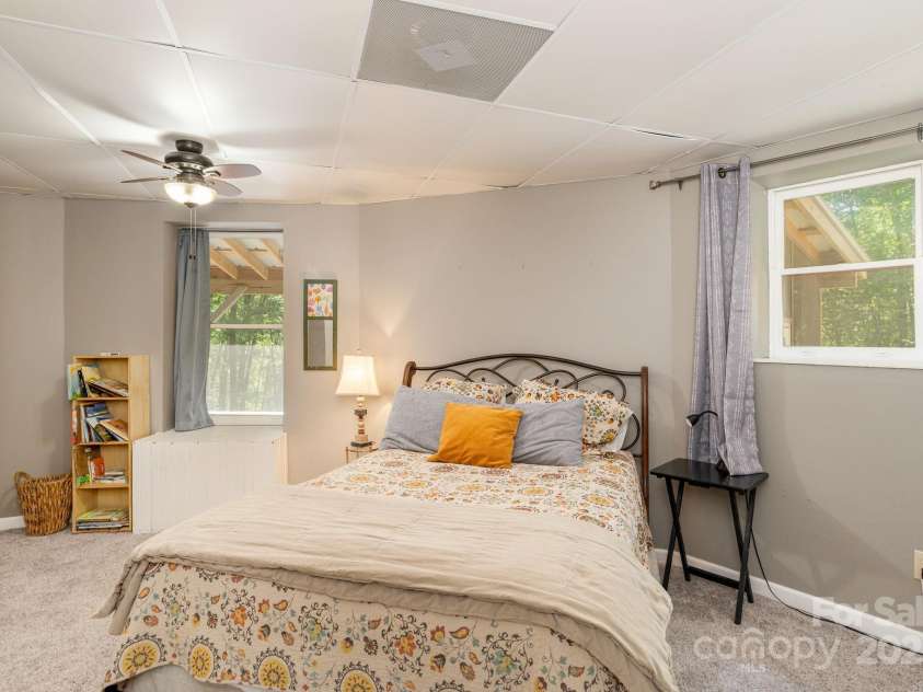 78 Bryant Road, Swannanoa, NC 28778.  MLS# CAR4281860, YatesRealty ID 3747. 