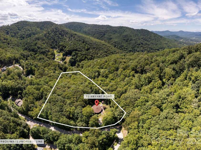 78 Bryant Road, Swannanoa, NC 28778.  MLS# CAR4281860, YatesRealty ID 3747. 