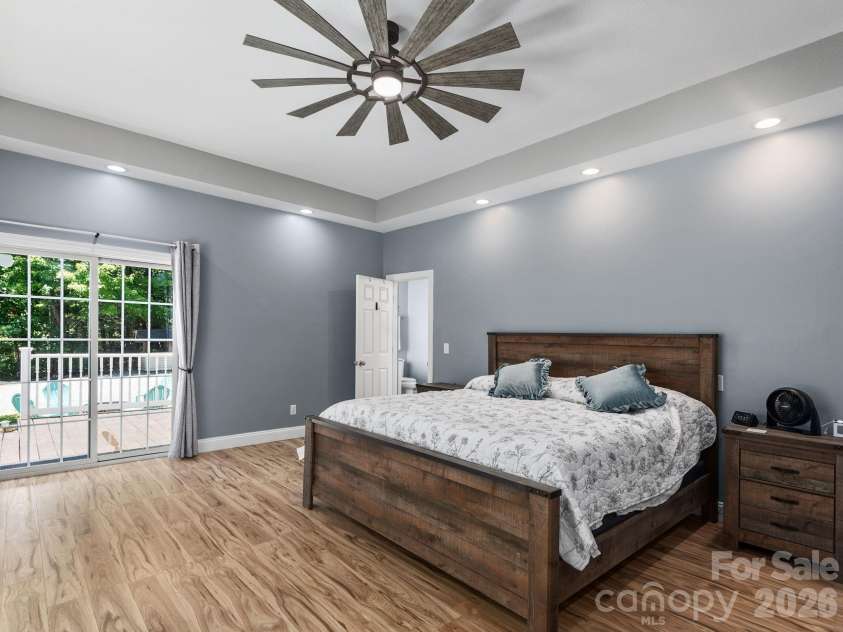 49 Indian Ridge Trail, Hendersonville, NC 28739.  MLS# CAR4401659, YatesRealty ID 37471. Master suite