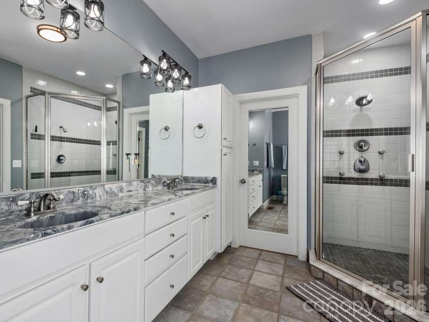 49 Indian Ridge Trail, Hendersonville, NC 28739.  MLS# CAR4401659, YatesRealty ID 37471. Master suite