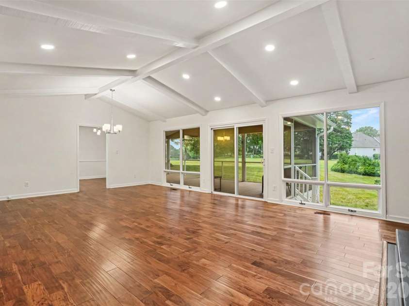 8225 Strawberry Lane, Charlotte, NC 28277.  MLS# CAR4400991, YatesRealty ID 37472. 