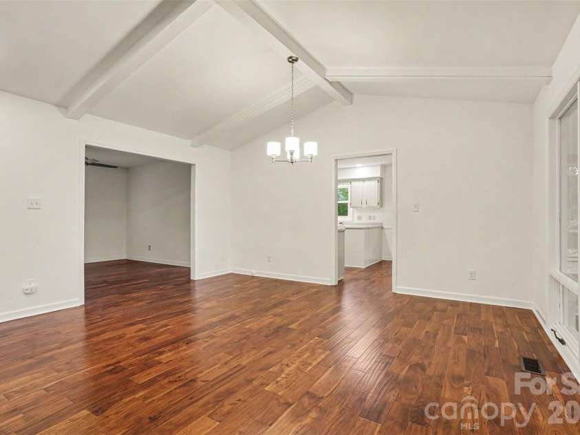 8225 Strawberry Lane, Charlotte, NC 28277.  MLS# CAR4400991, YatesRealty ID 37472. 