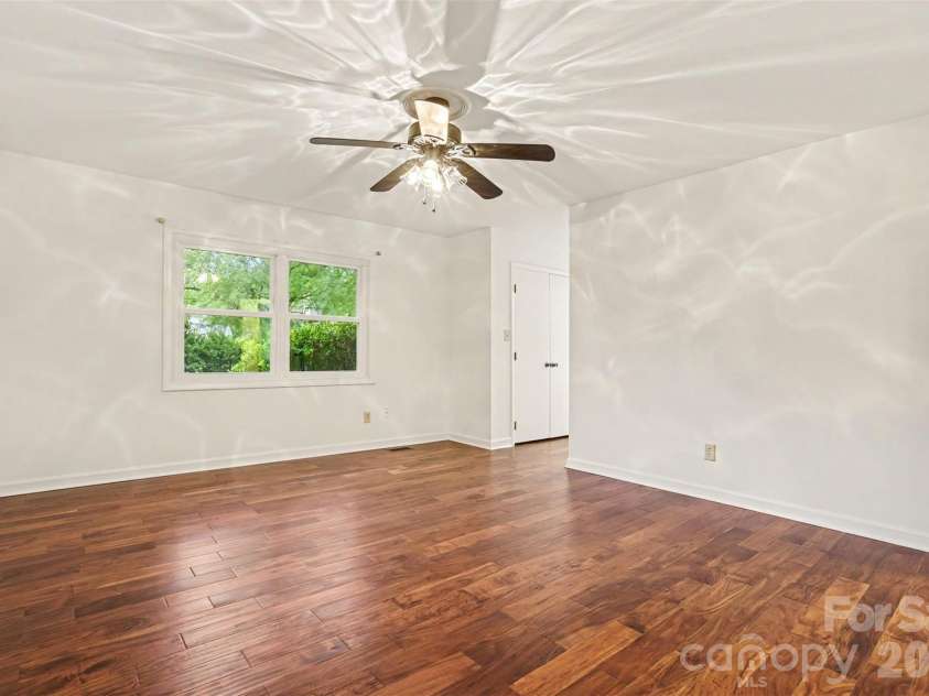 8225 Strawberry Lane, Charlotte, NC 28277.  MLS# CAR4400991, YatesRealty ID 37472. 