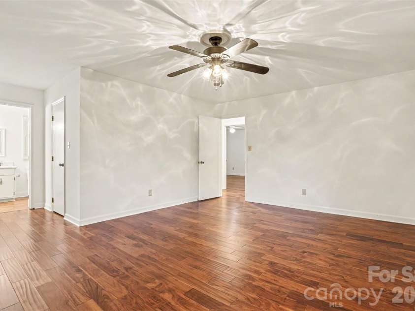8225 Strawberry Lane, Charlotte, NC 28277.  MLS# CAR4400991, YatesRealty ID 37472. 