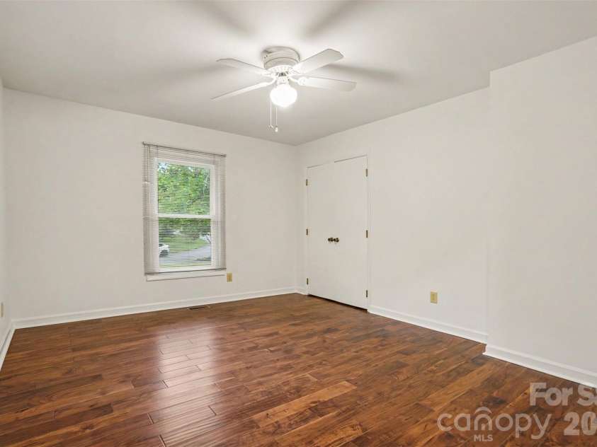 8225 Strawberry Lane, Charlotte, NC 28277.  MLS# CAR4400991, YatesRealty ID 37472. 