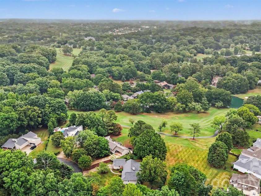8225 Strawberry Lane, Charlotte, NC 28277.  MLS# CAR4400991, YatesRealty ID 37472. 