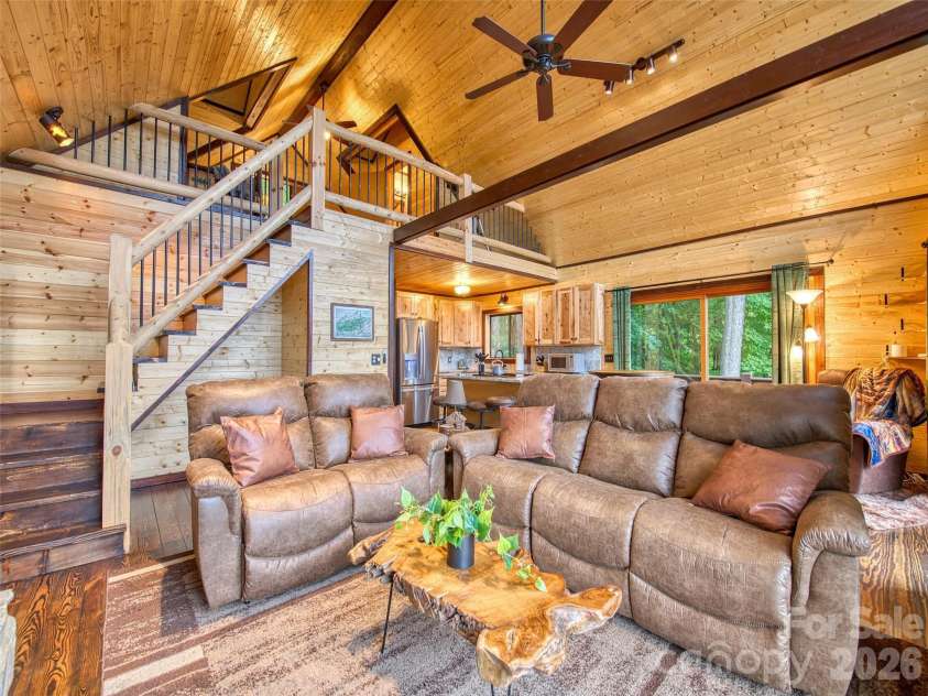 171 Jade Drive, Clyde, NC 28721.  MLS# CAR4404580, YatesRealty ID 37474. 