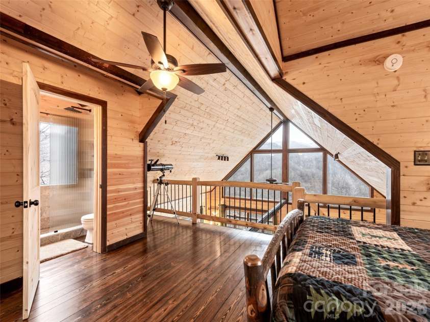 171 Jade Drive, Clyde, NC 28721.  MLS# CAR4404580, YatesRealty ID 37474. 